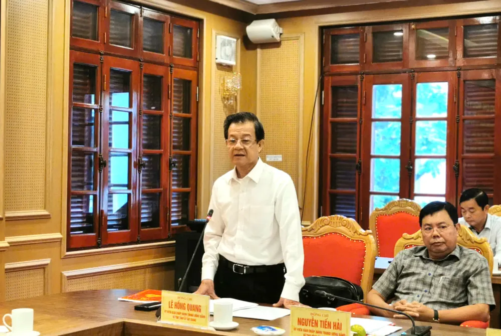 Đồng chí Lê Hồng Quang, Ủy viên Trung ương Đảng, Bí thư Tỉnh ủy An Giang, phát biểu tại cuộc làm việc Anh Ban TGDV TW 4.jpg
