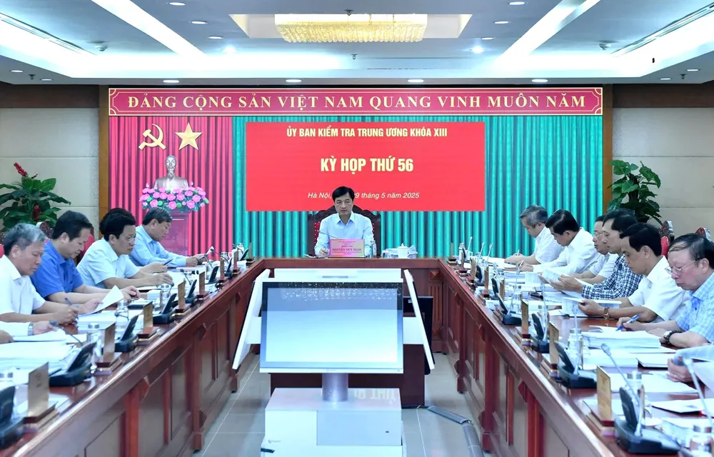 Quang cảnh kỳ họp 56 Ủy ban Kiểm tra Trung ương UBKTTW ky 56.jpg