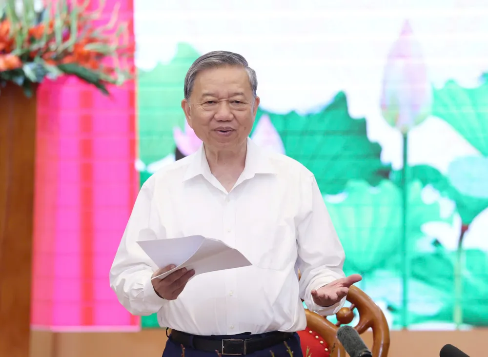 Tổng Bí thư Tô Lâm phát biểu kết luận cuộc làm việc. Ảnh: QUANG PHÚC Anh TBT lam viec Ban TGDVTW 14.jpg