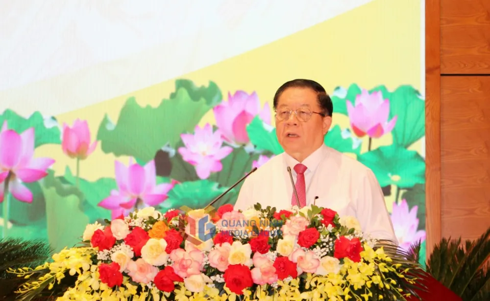 Đồng chí Nguyễn Trọng Nghĩa phát biểu chỉ đạo hội nghị. Ảnh: BQN Anh Ban TGTDVTW 1.jpg