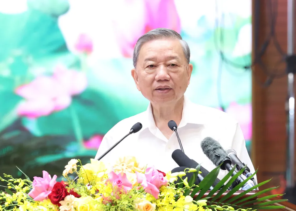 Tổng Bí thư Tô Lâm phát biểu TBT phat bieu - trao qua 2.jpg
