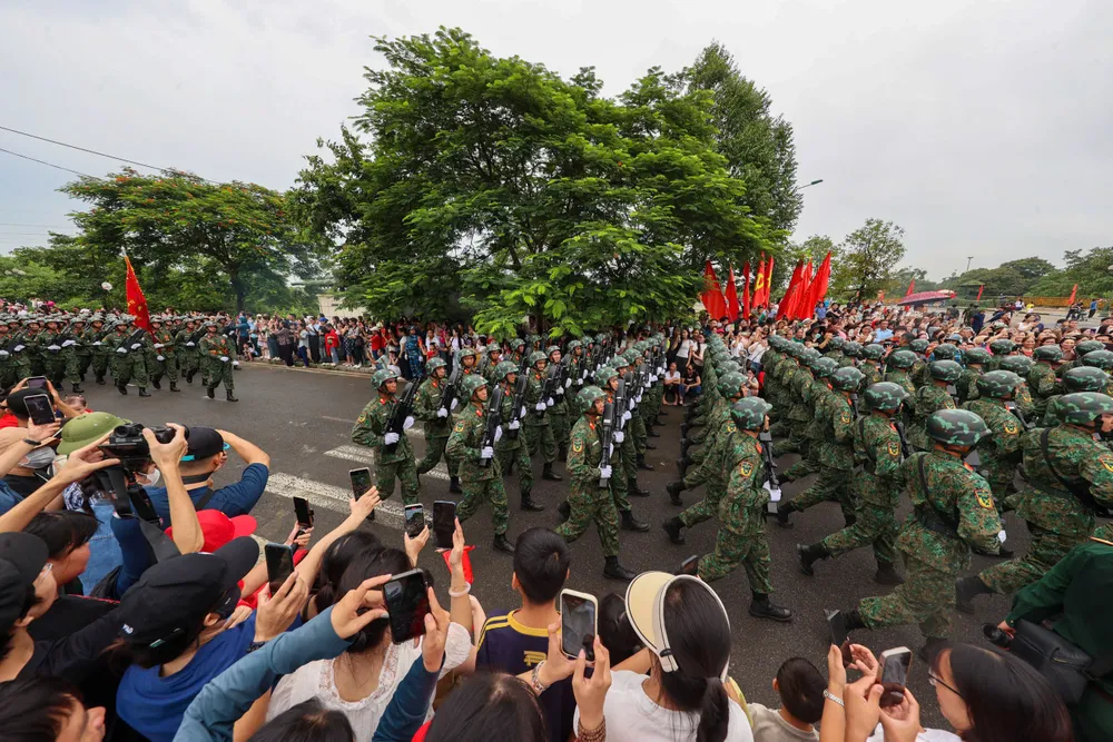 Anh Tong cuc Chinh tri kiem tra hop luyen 15.jpg