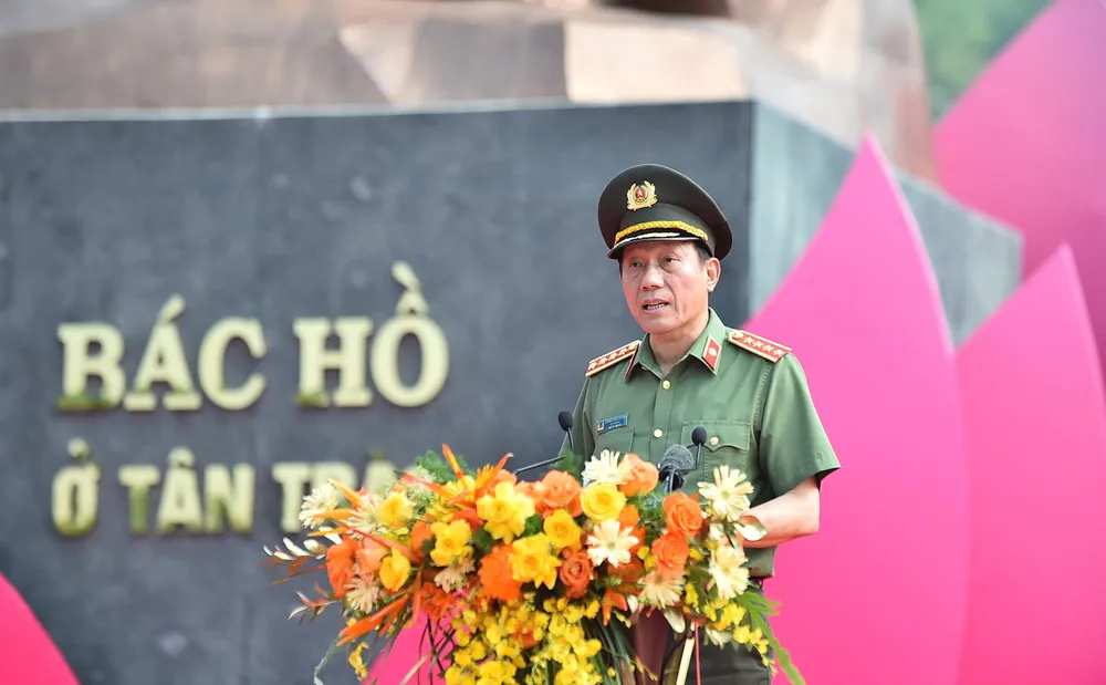 Đại tướng Lương Tam Quang phát biểu tại sự kiện. Ảnh: VŨ KIÊN Anh Tuyen Quang 2.jpg