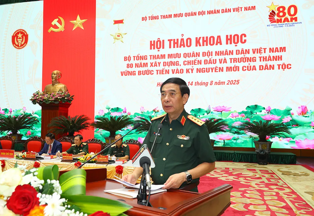 Đại tướng Phan Văn Giang phát biểu tại hội thảo. Ảnh: BQP Hoi thao Bo TTM 4.jpg