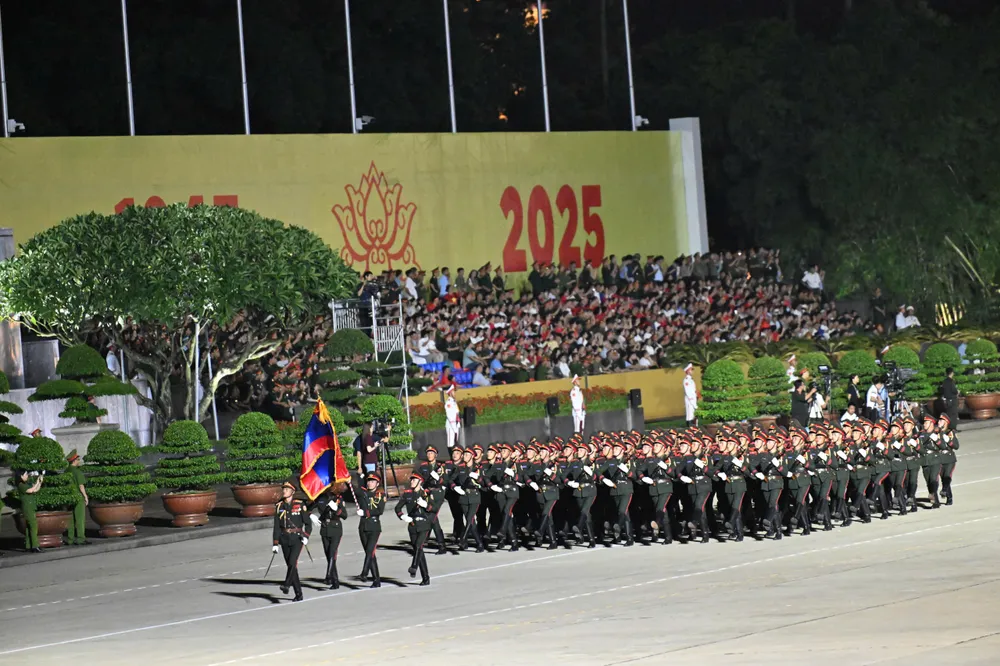 กลุ่มทหารสหพันธรัฐรัสเซียเข้าร่วมการฝึกอบรมที่ครอบคลุม Khi dieu hanh - dieu binh 21.jpg