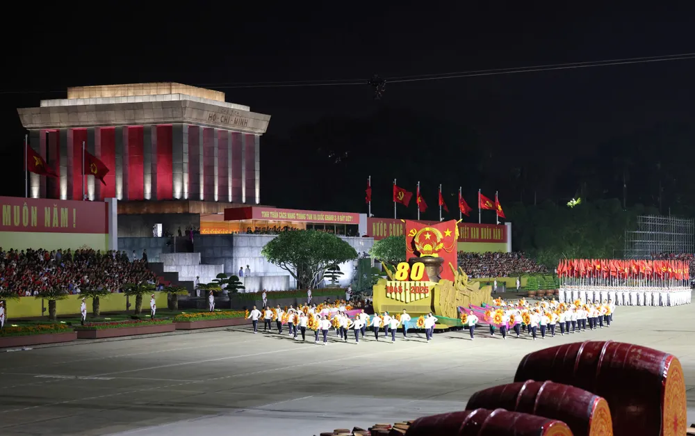បន្ទប់ក្រោមដី 2.jpg