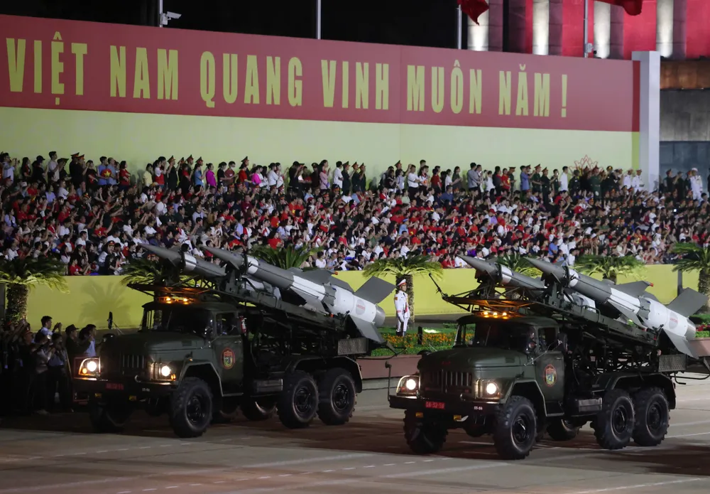 Xe quan su 4.jpg