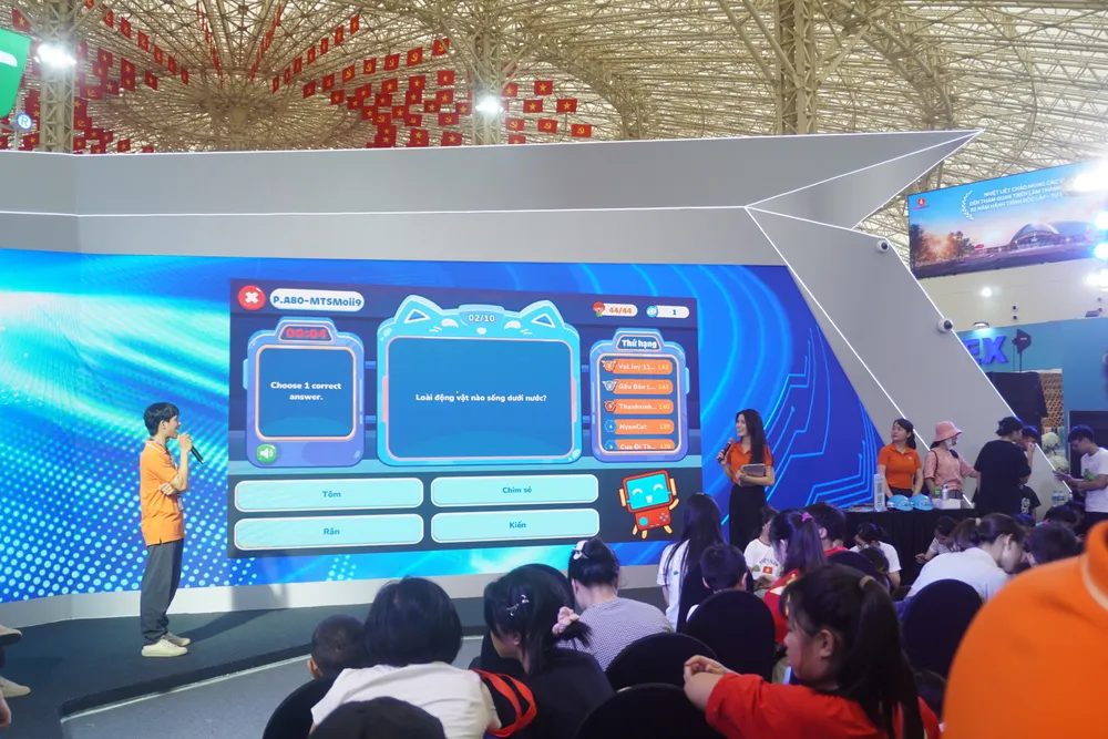 Meduverse oferece experiências de aprendizagem inovadoras com professores de IA Anh 1 FPT.JPG