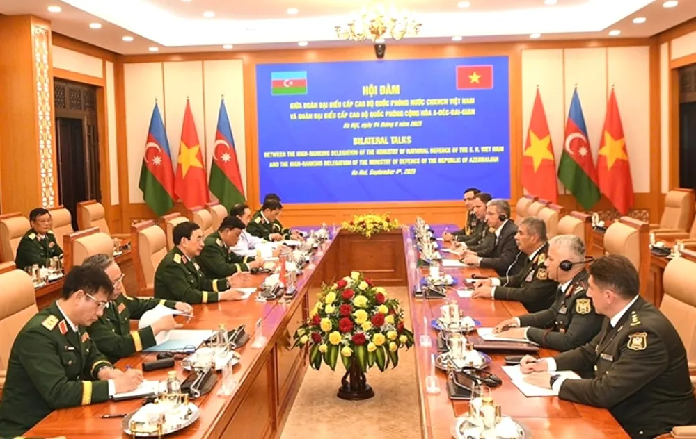 Quang cảnh cuộc hội đàm Doan QP Azerbaijan 3.jpg
