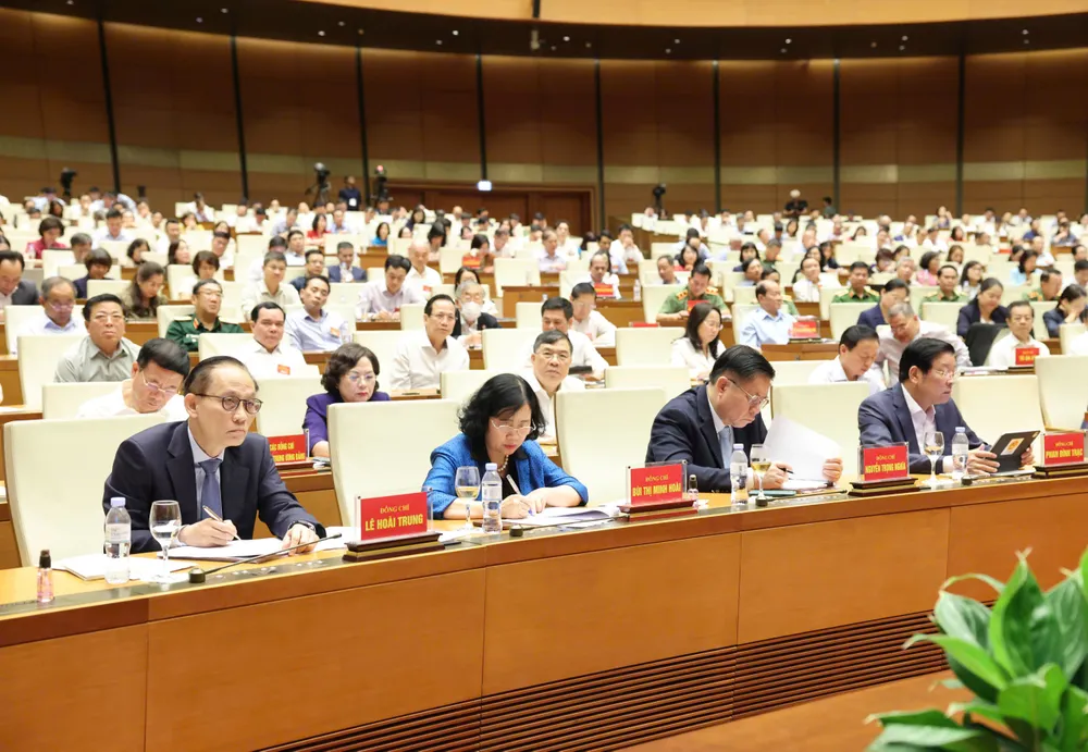 Các đại biểu tham dự hội nghị tại điểm cầu Trung ương. Ảnh: QUANG PHÚC Anh HN quan triet 4 NQ 15.jpg