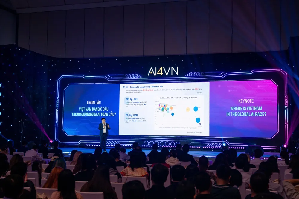 Quang cảnh phiên thảo luận chính tại AI4VN 2025 Ngay hoi AI4VN 3.jpg