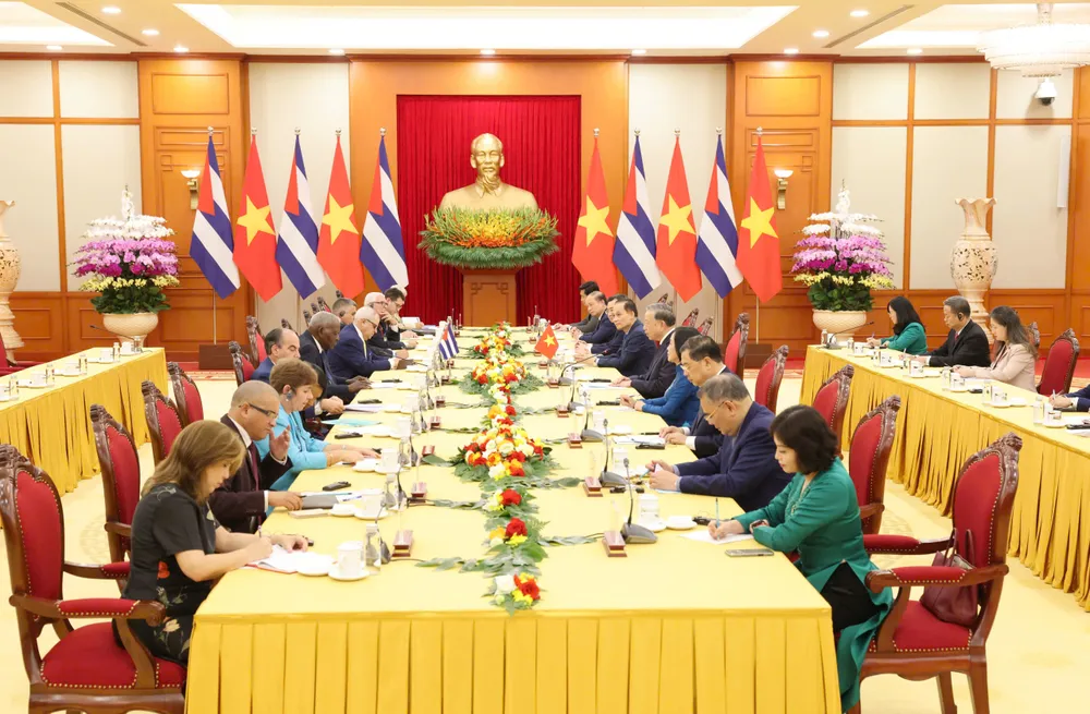 Quang cảnh buổi tiếp. Ảnh: QUANG PHÚC TBT tiep CTQH Cuba 3.jpg