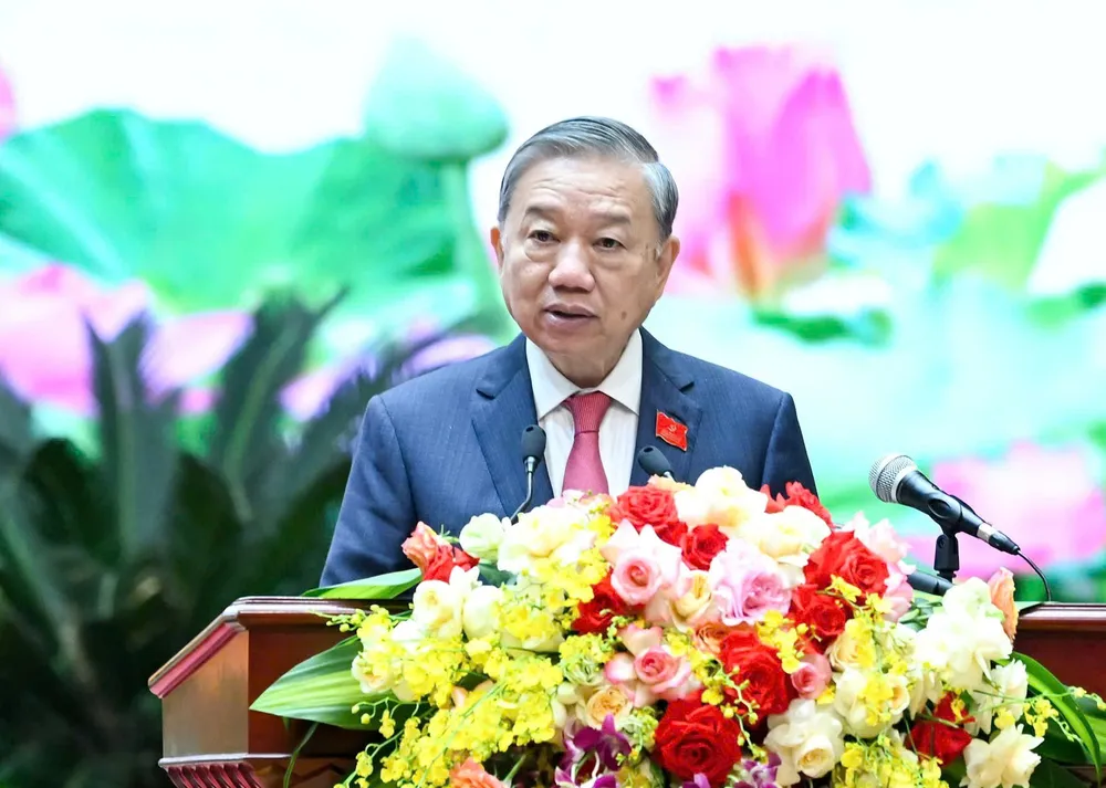 Tổng Bí thư Tô Lâm, Bí thư Quân ủy Trung ương phát biểu bế mạc đại hội. Ảnh: VIẾT CHUNG Anh be mac DH Dang bo Quan doi 5.jpg