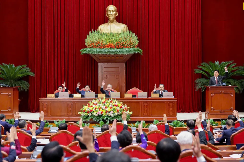 Quang cảnh phiên khai mạc Hội nghị lần thứ 13, Ban Chấp hành Trung ương Đảng khóa XIII. Ảnh: VIẾT CHUNG Khai mac HNTW muoi ba 2.jpg