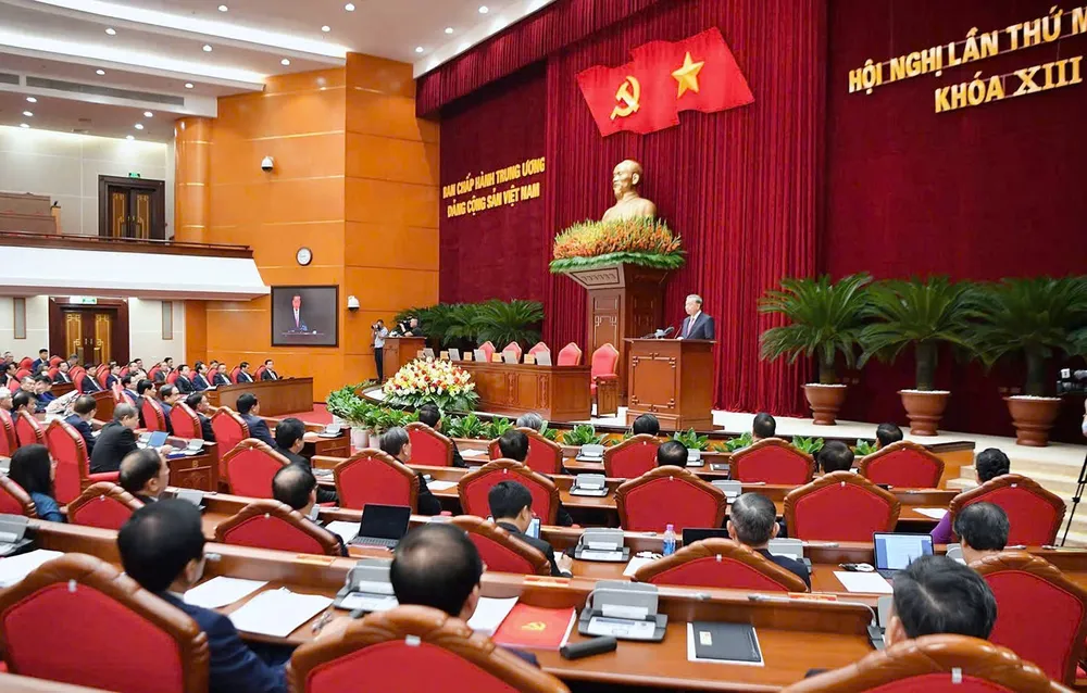 Tổng Bí thư Tô Lâm phát biểu bế mạc hội nghị. Ảnh: VIẾT CHUNG Anh HNTW 13 be mạc 8.jpg