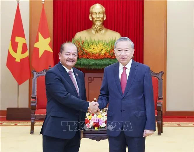 TBT To Lam tiep doan dai bieu Lao - TTXVN.jpg