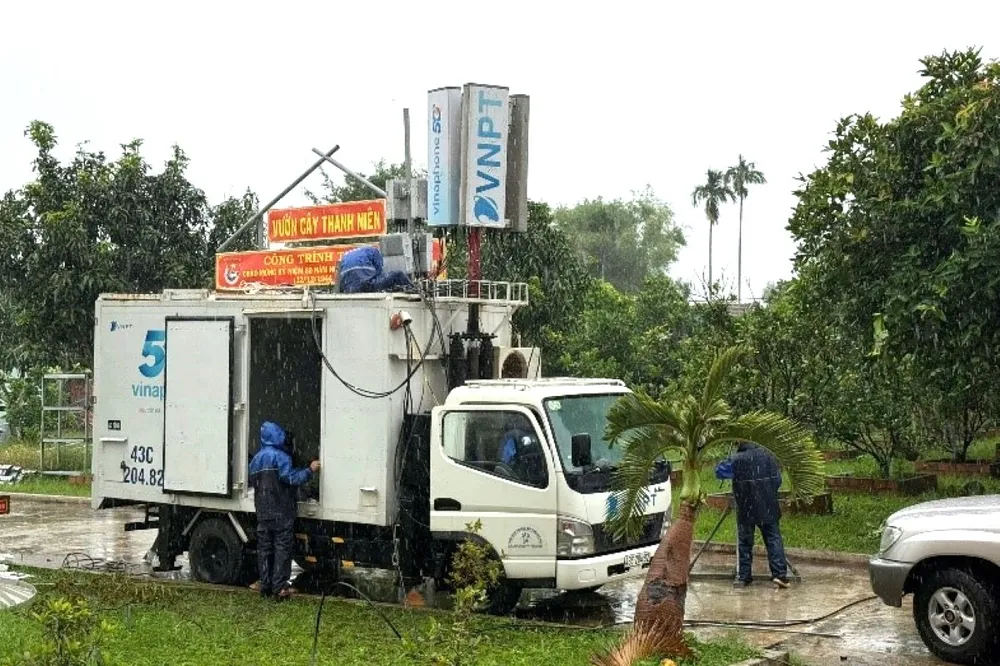 Anh phong chong bao so 13 - VNPT 3.jpg