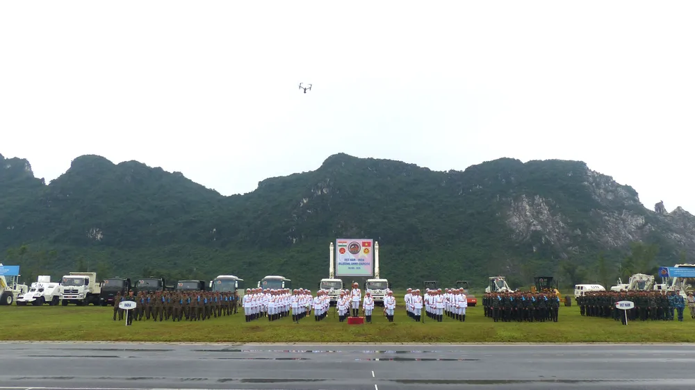 Dien tap QP Viet Nam - An Do 4.JPG