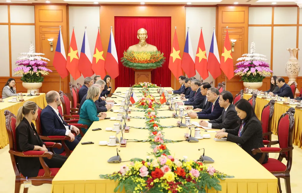 TBT tiep Thuong vien Sec 4.jpg