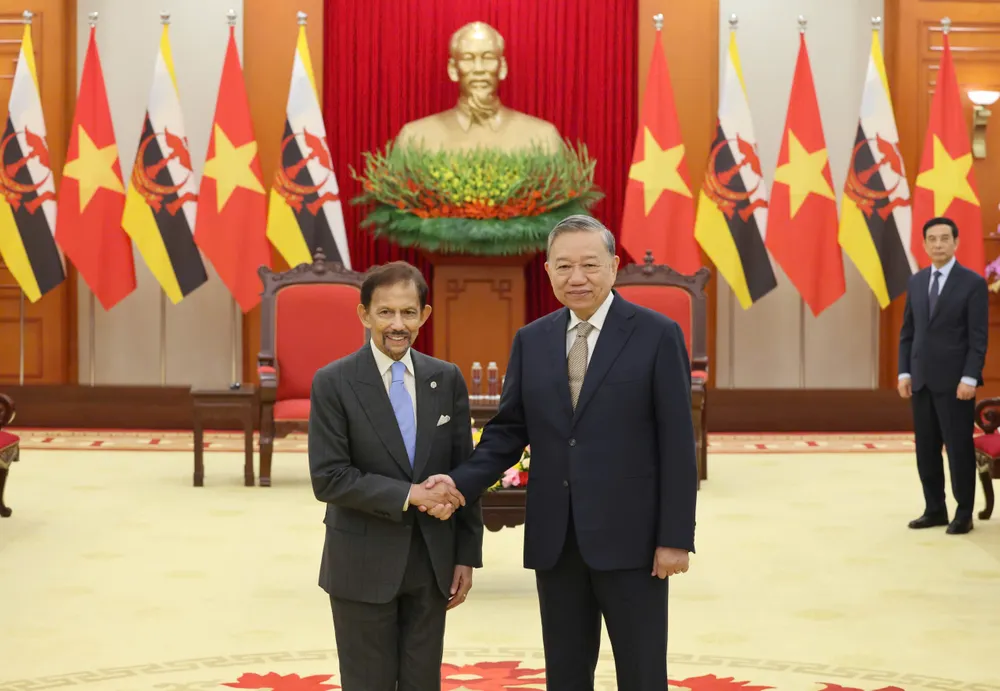 TBT hoi kien Quoc vuong Brunei 4.jpg