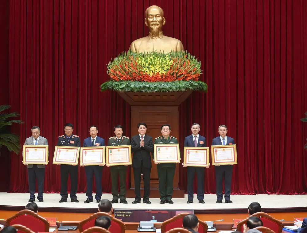 Hoi nghi PCTNTCLP toan quoc 11.jpg