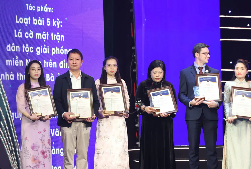 Anh Giai thuong TTDN 9.jpg