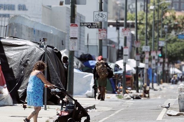 关税政策或使美增加近百万贫困人口