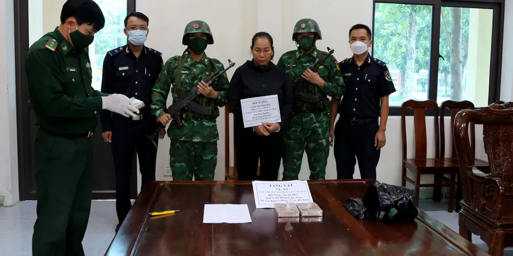 Đối tượng Lâm Thanh Yên bị bắt giữ cùng tang vật