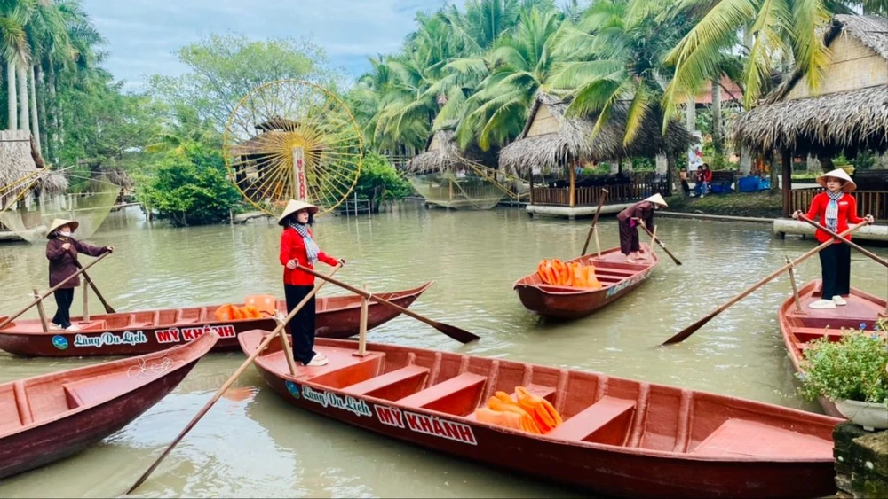 Một góc Làng du lịch Mỹ Khánh