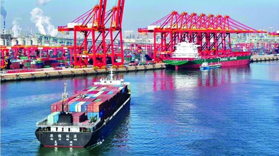 Cảng Nhật Chiếu ở tỉnh Sơn Đông. Ảnh: TÂN HOA XÃ Screenshot 2025-05-02 093326.png
