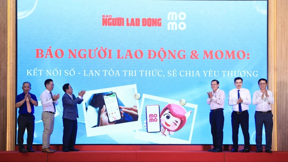 Tin tức của Báo Người Lao Động chính thức có trên siêu ứng dụng MoMo - nền tảng tài chính trực tuyến với hơn 30 triệu người dùng z6593773187090_c2ca14efea2125d8835fe45922cc42e4.jpg