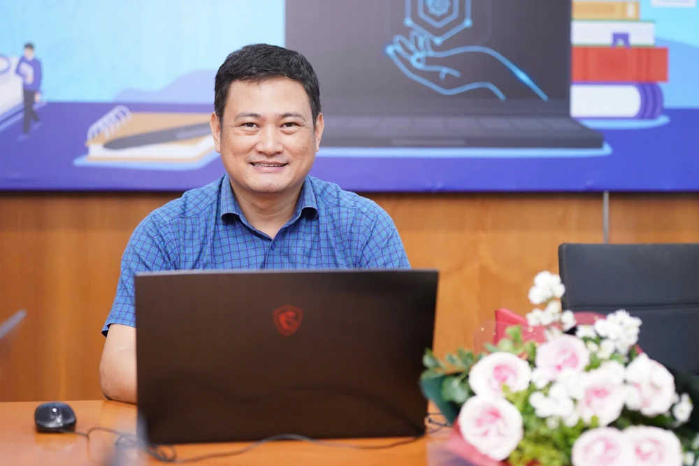 Th.S BÙI QUANG TRUNG, Trưởng phòng Truyền thông, Trường Đại học Nguyễn Tất Thành 548df981a4ef11b148fe.jpg