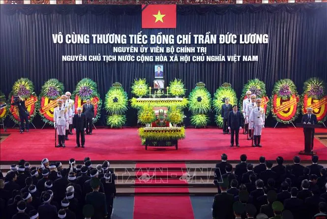 Lễ truy điệu nguyên Chủ tịch nước Trần Đức Lương. Ảnh: TTXVN truy-dieu-tran-duc-luong-25052025-03.jpg