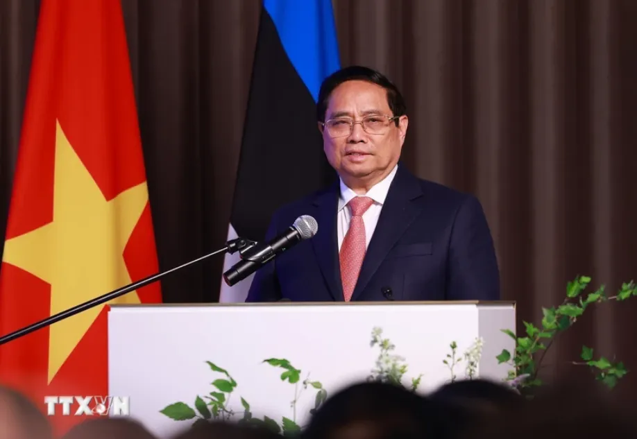 Thủ tướng Phạm Minh Chính phát biểu tại Diễn đàn doanh nghiệp Việt Nam - Estonia. (Ảnh: Dương Giang/TTXVN) Screenshot 2025-06-06 194303.png