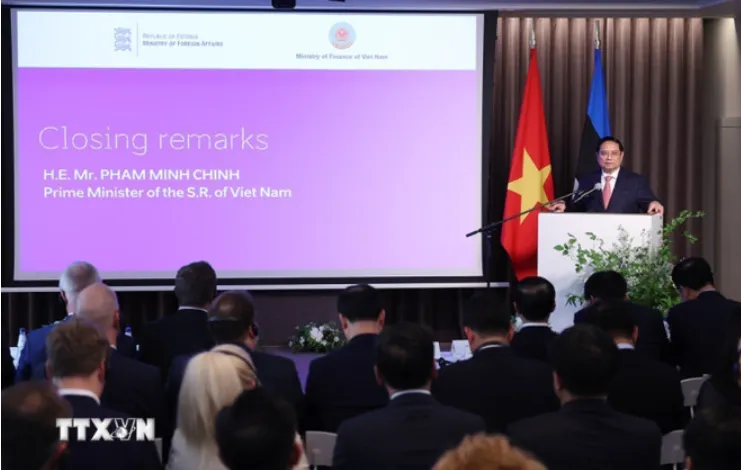 Thủ tướng Phạm Minh Chính phát biểu tại Diễn đàn doanh nghiệp Việt Nam - Estonia. (Ảnh: Dương Giang/TTXVN) Screenshot 2025-06-06 194711.png