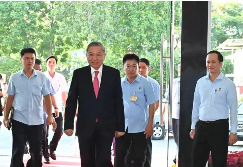 Tổng Bí thư Tô Lâm dự Lễ công bố thành lập TPHCM mới, sáng 30-6 Screenshot (105).png