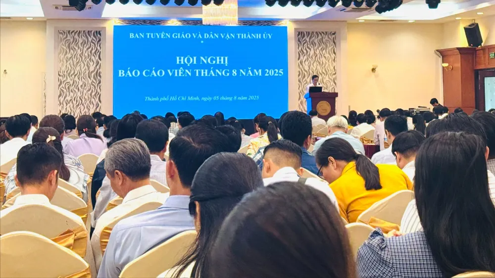 Quang cảnh hội nghị