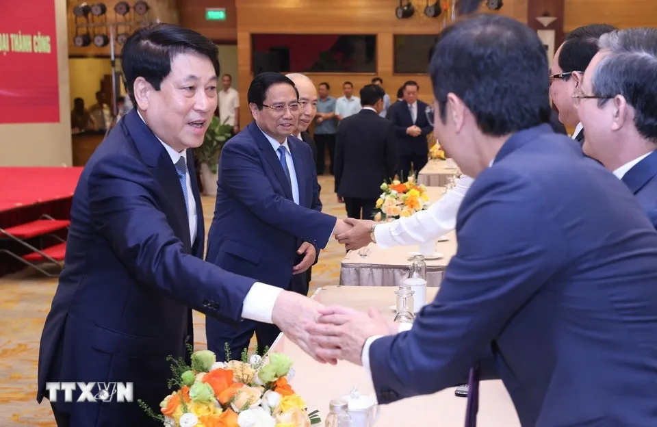 chu-tich-nuoc-va-thu-tuong-gap-mat-dai-bieu-tieu-bieu-2.jpg