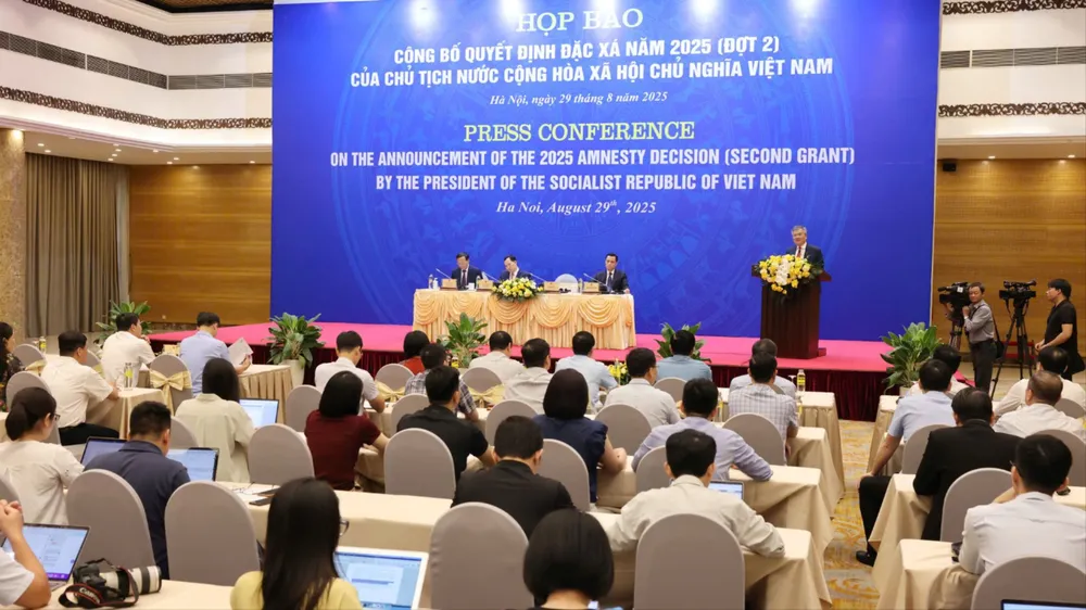Quang cảnh họp báo. Ảnh: QUANG PHÚC