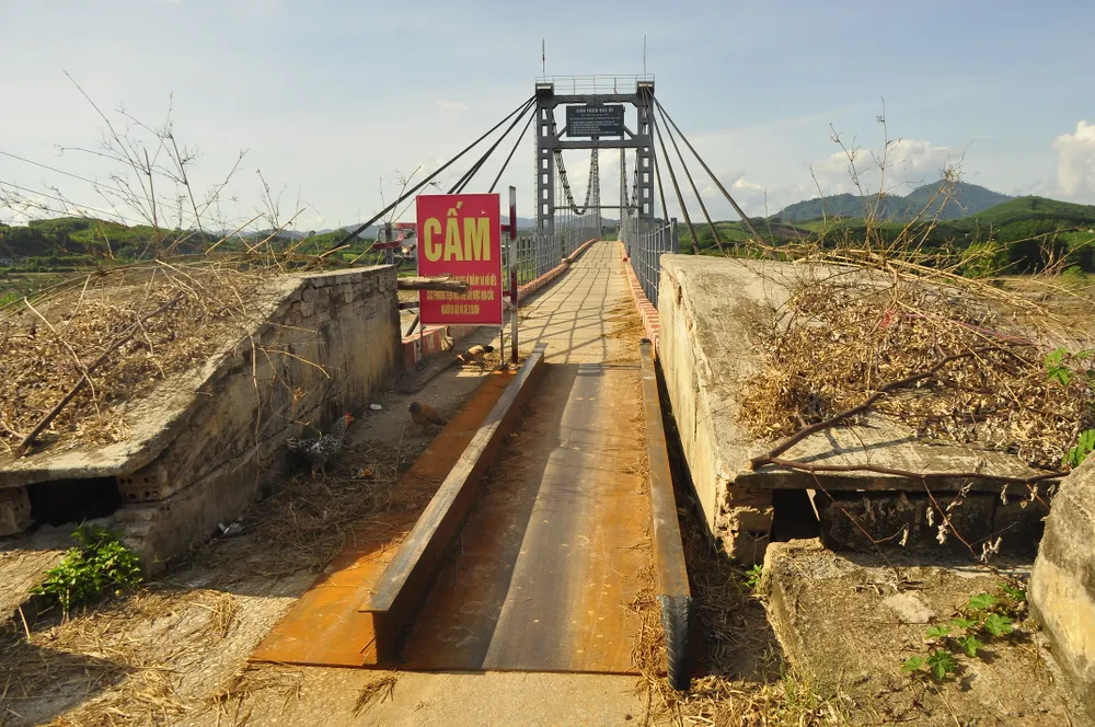Cầu treo Bãi Ổi được đưa vào sử dụng từ năm 2012. Ảnh: Hồ Văn Ngợi Cautreo-BaiOi3.JPG