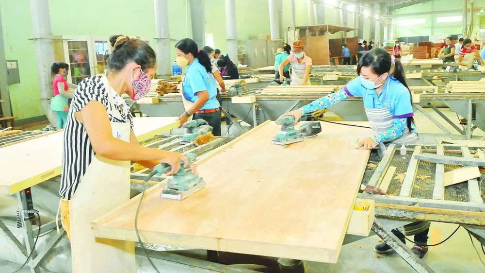 Chế biến gỗ vươn lên thành một trong những ngành xuất khẩu chủ lực 1.jpg