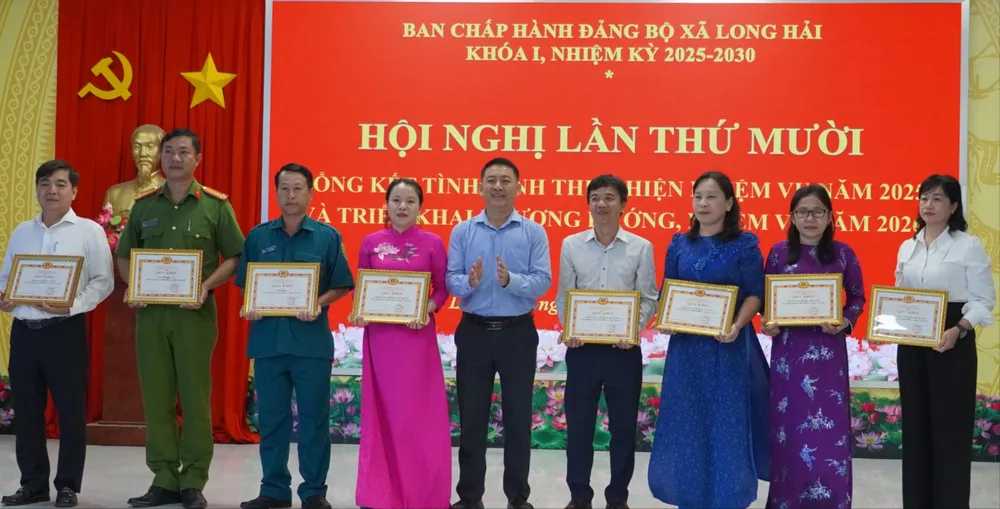 long hải hn 6.JPG