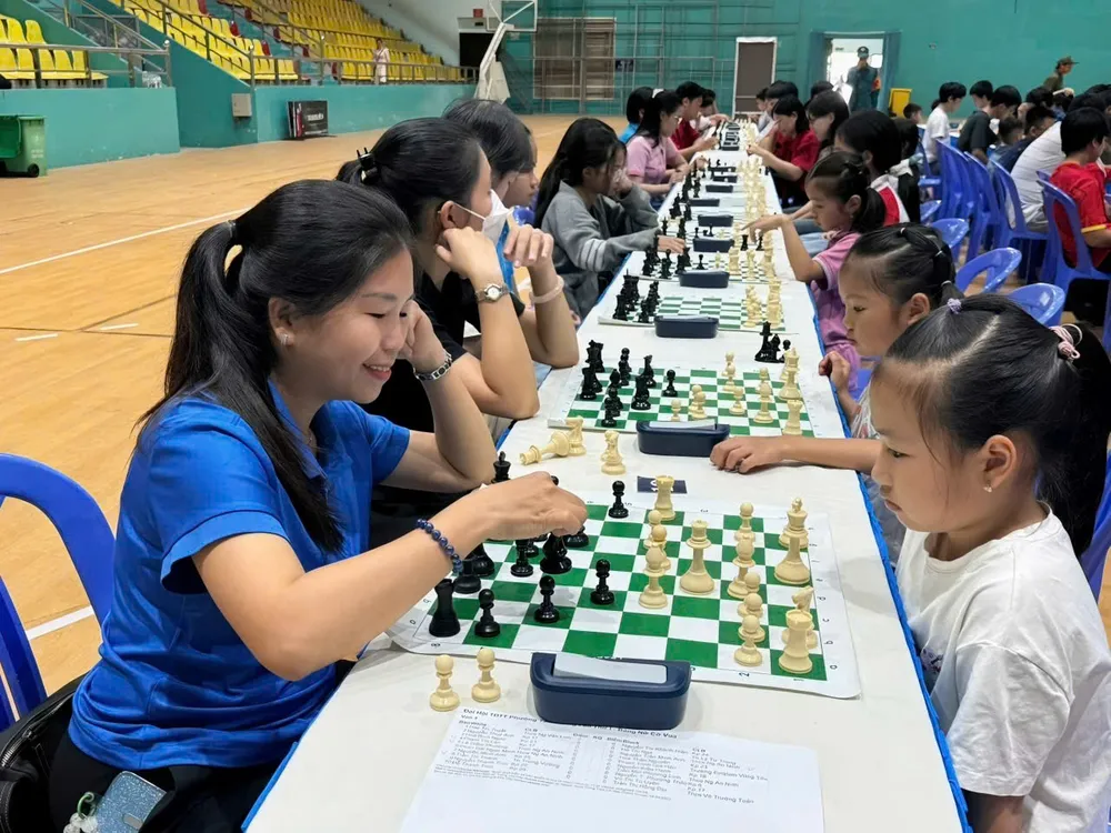 Môn thi cờ vua thu hút các vận động viên ở nhiều lứa tuổi