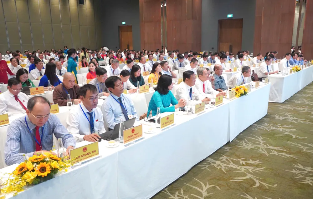 Quang cảnh hội nghị