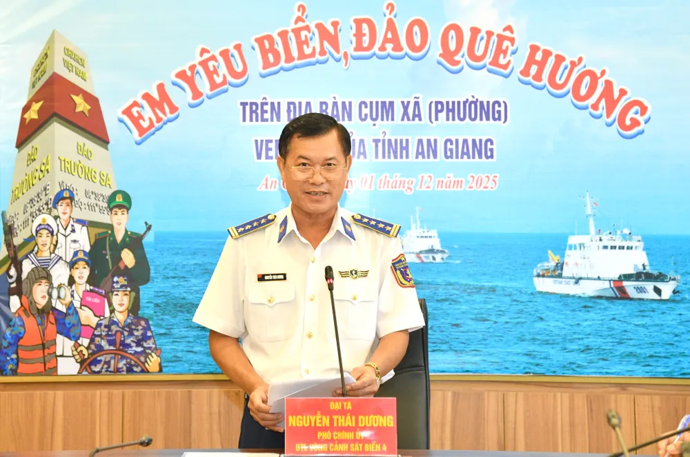 Đại tá Nguyễn Thái Dương, Phó Chính ủy Bộ Tư lệnh Vùng Cảnh sát biển 4 phát động cuộc thi