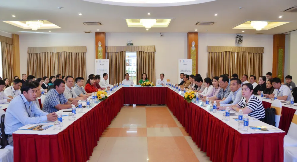 Quang cảnh hội thảo