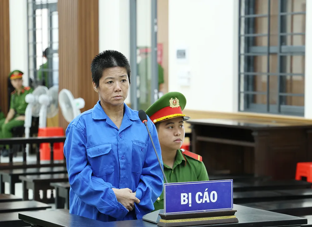 Bị cáo Nguyễn Thị Mỹ Hạnh tại phiên tòa