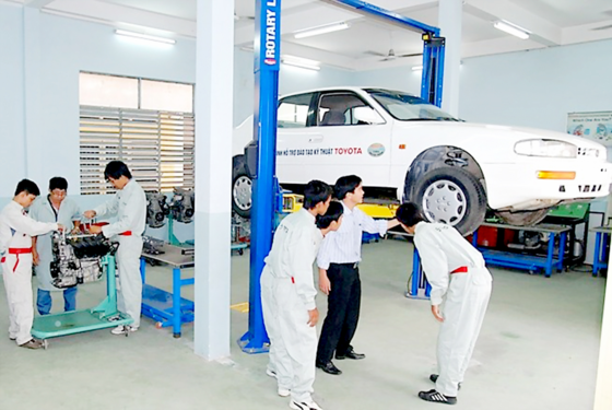 Students of Cao Thang Technical College are in practise class (Photo: SGGP