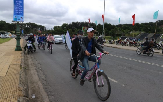 One of activities is held after the festival (Photo: SGGP)