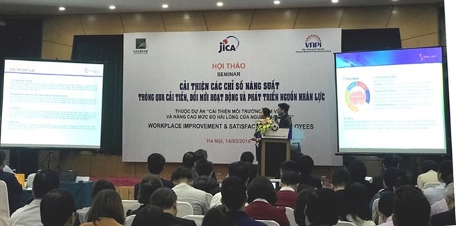 Representative from Yamaguchi Vietnam present about implementation of WISE project in the company. (Photo Courtesy of JIC)